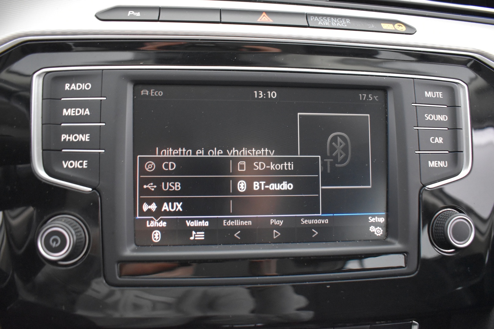 VOLKSWAGEN Passat 2016