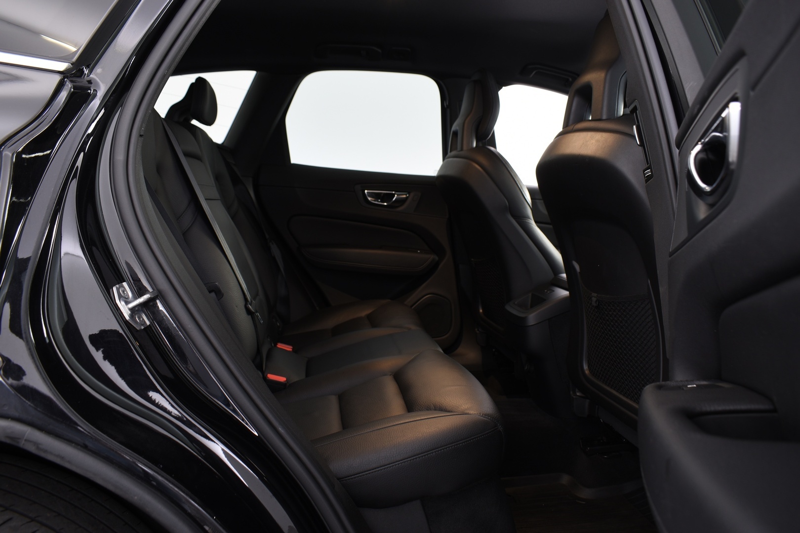 VOLVO XC60 2018