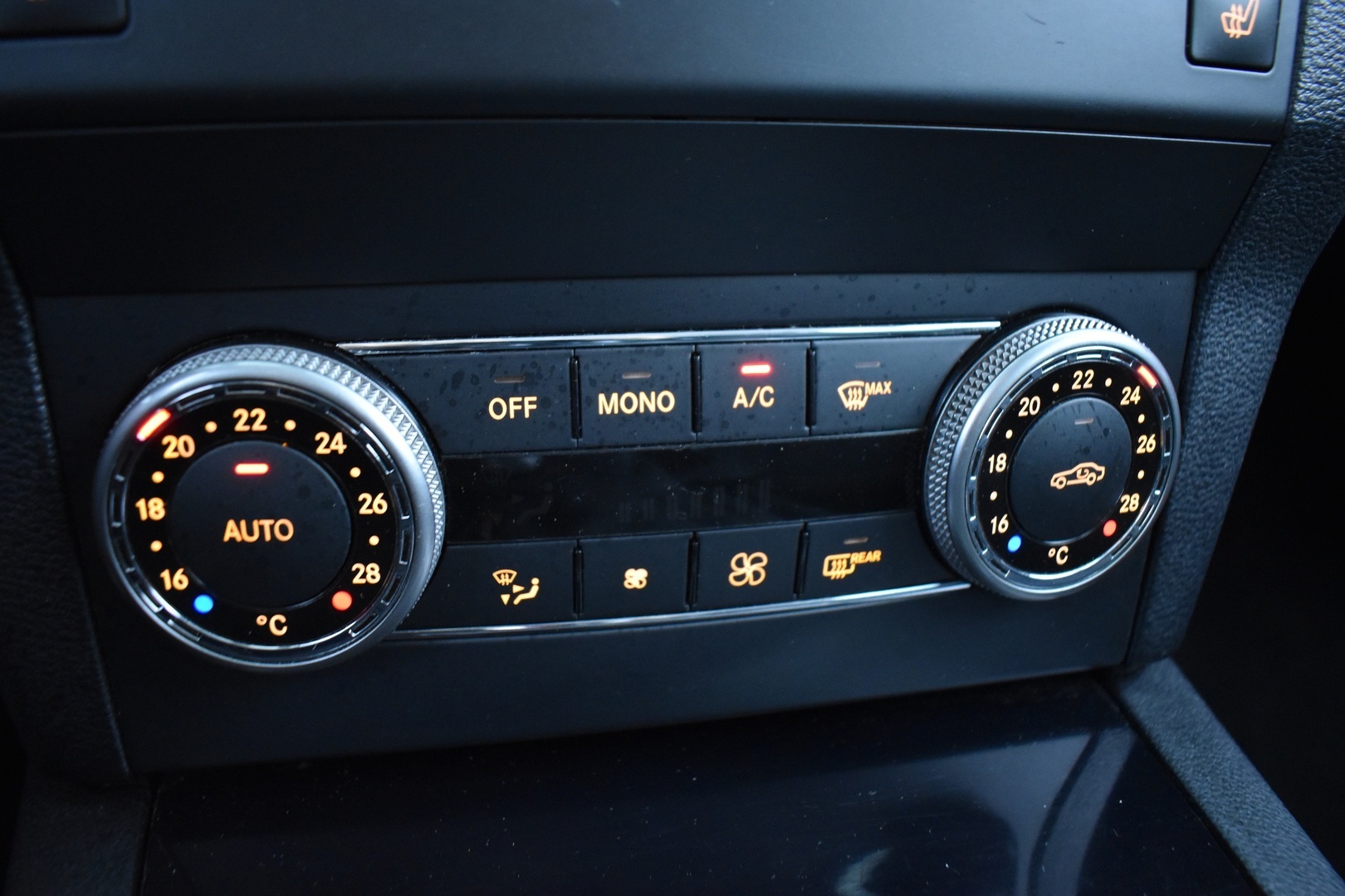 MERCEDES-BENZ GLK 2009