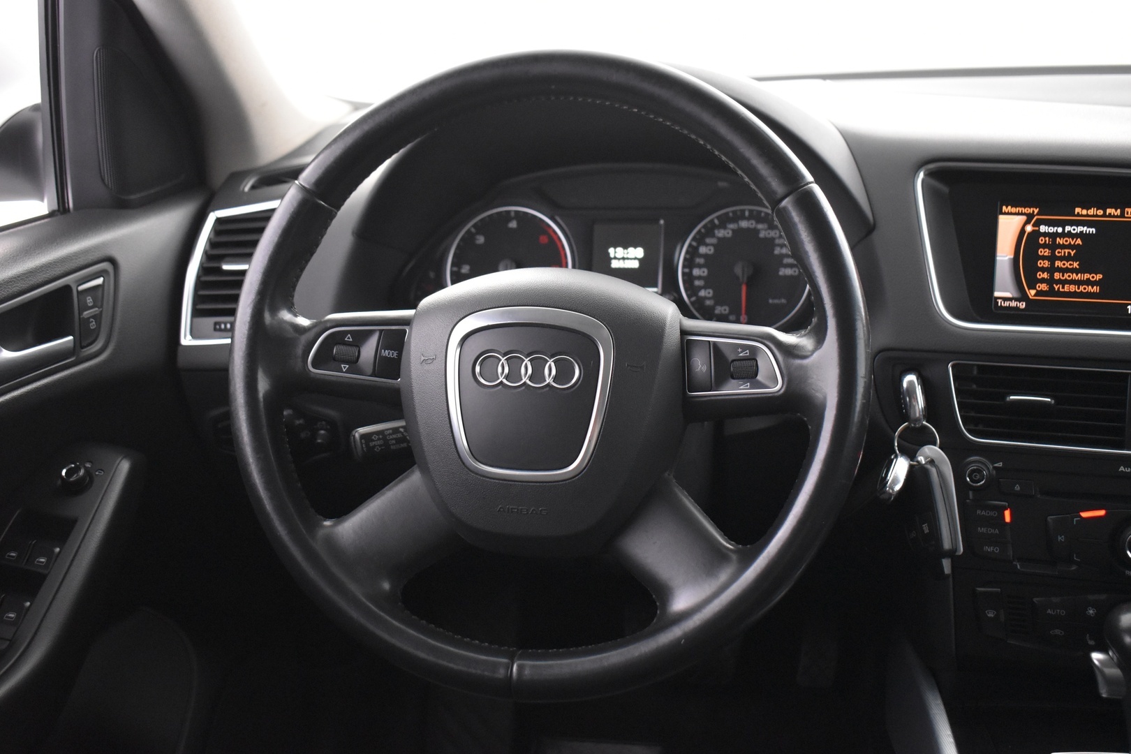 AUDI Q5 2011