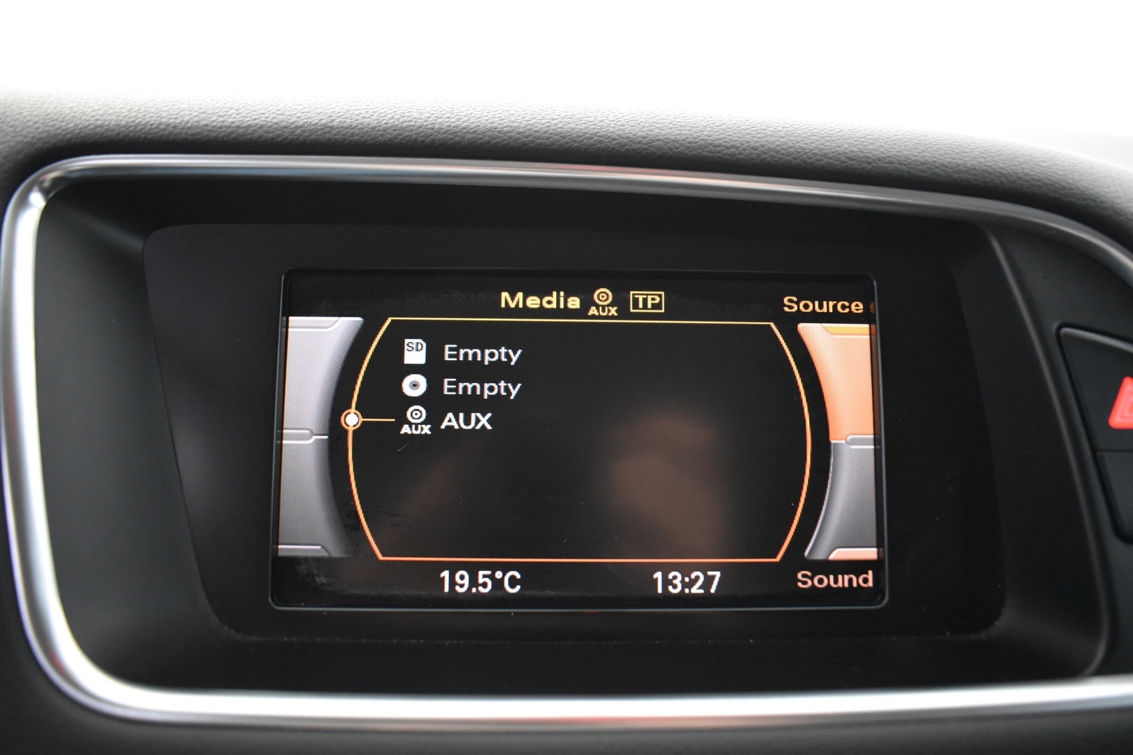 AUDI Q5 2011