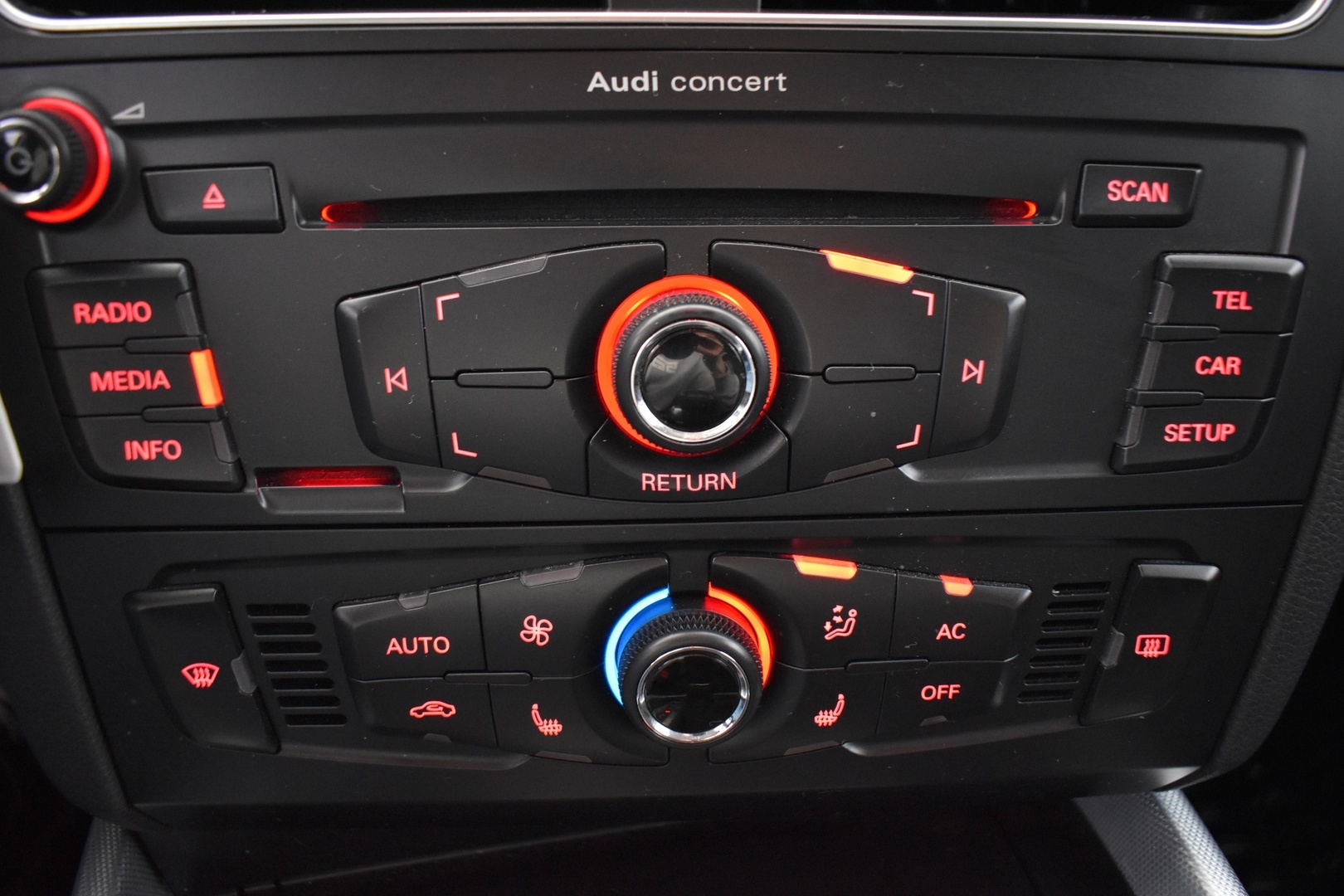 AUDI Q5 2011