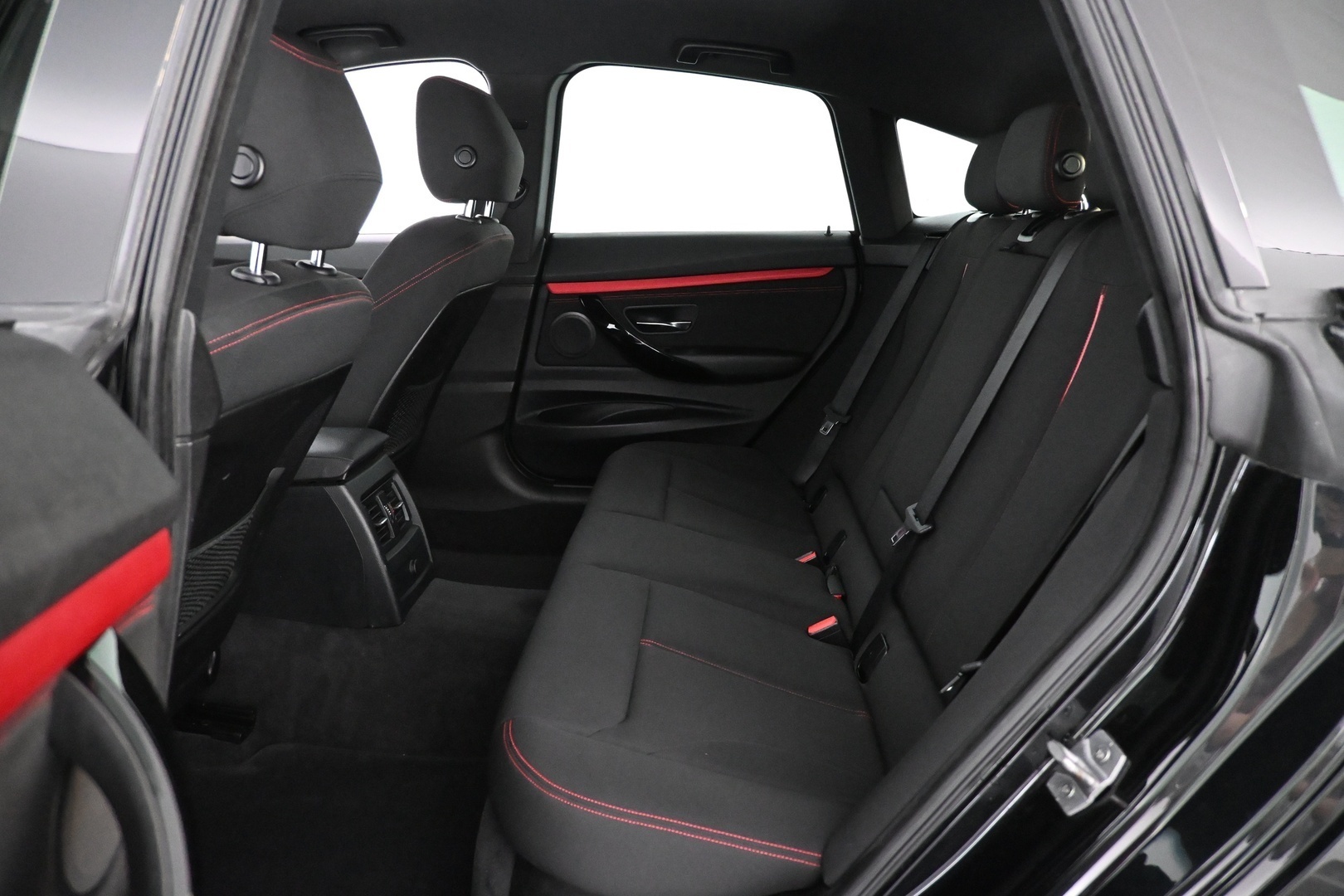 BMW 320 Gran Turismo 2015