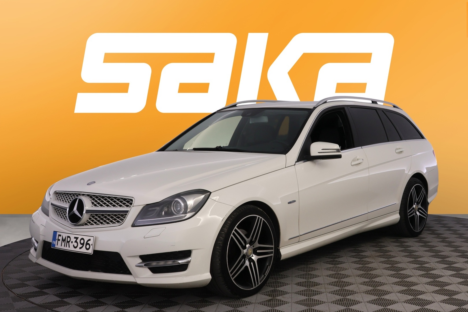 MERCEDES-BENZ C 2012