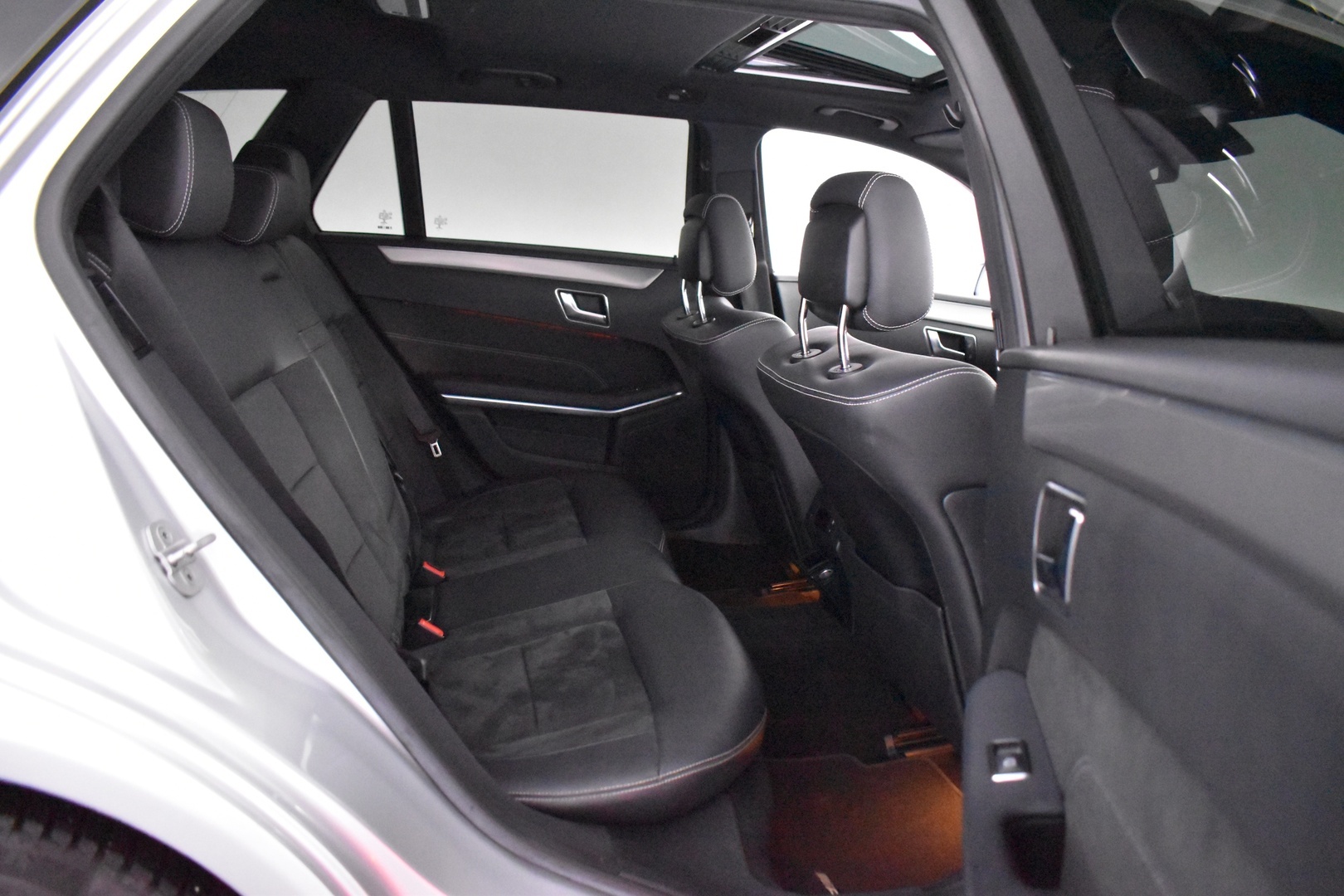 MERCEDES-BENZ E 2016