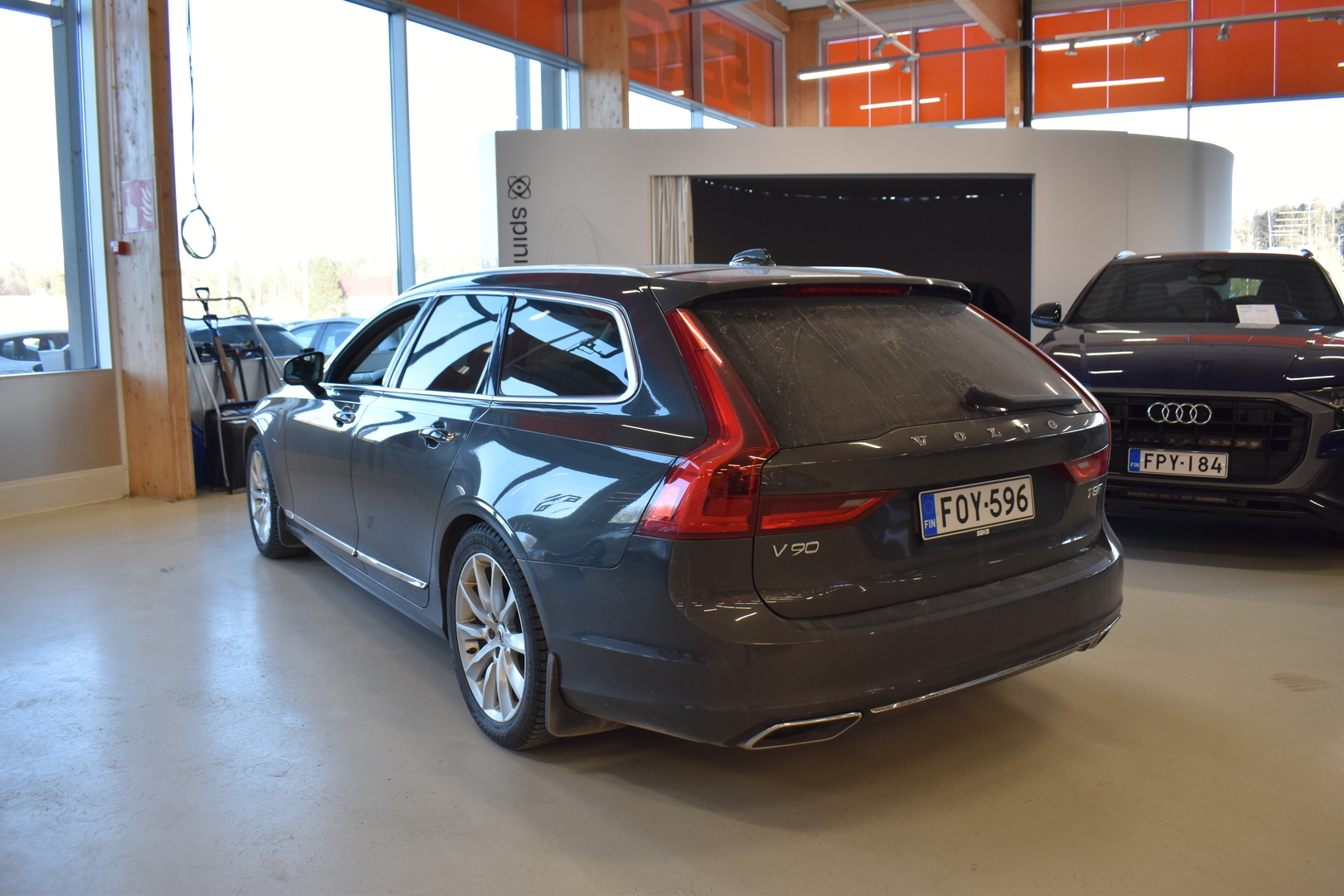 VOLVO V90 2018
