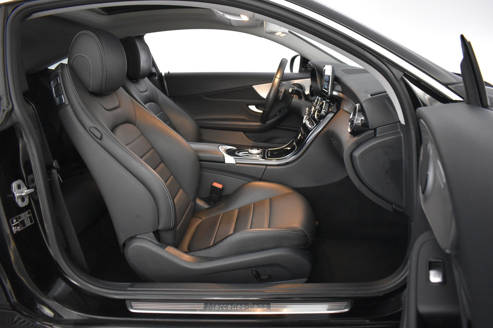 MERCEDES-BENZ C 2016