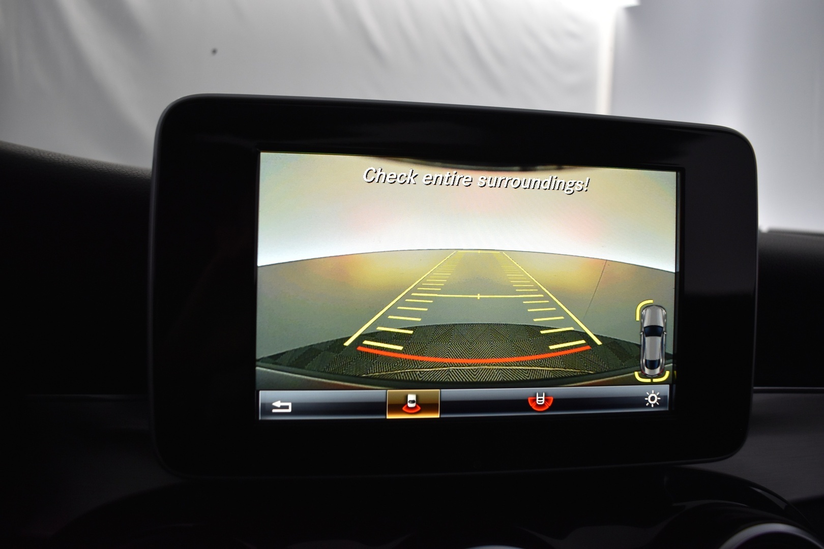 MERCEDES-BENZ C 2016