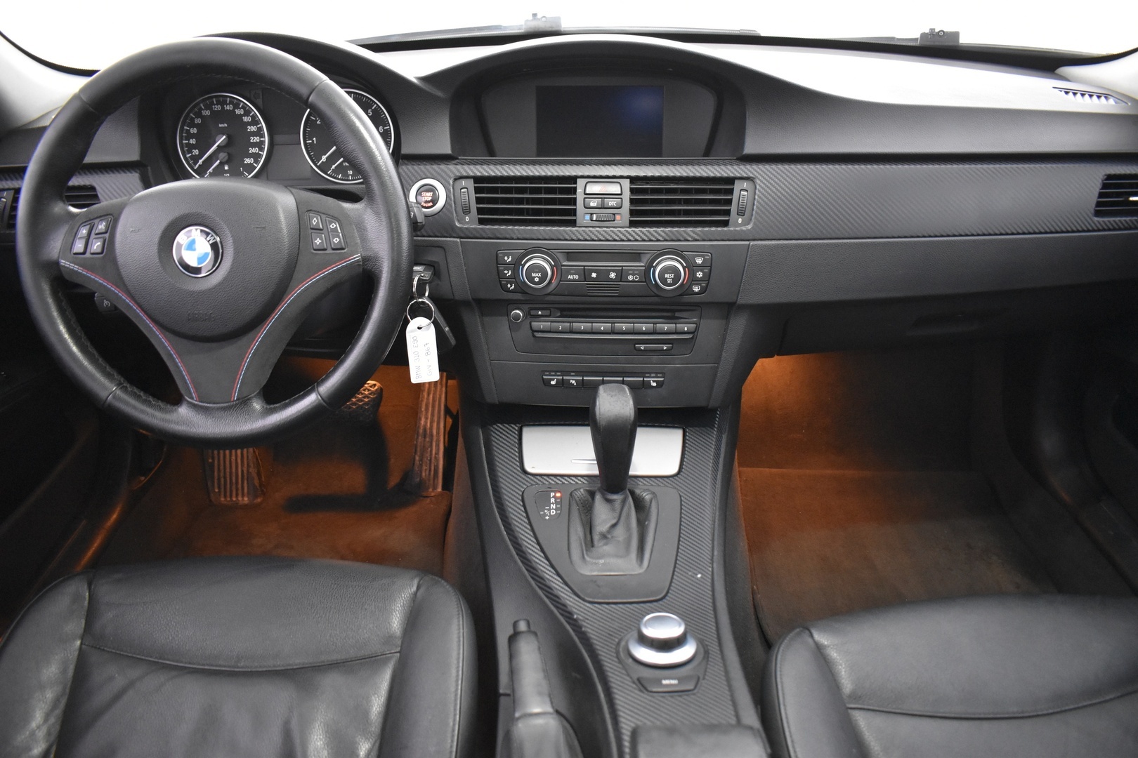 BMW 320 2008