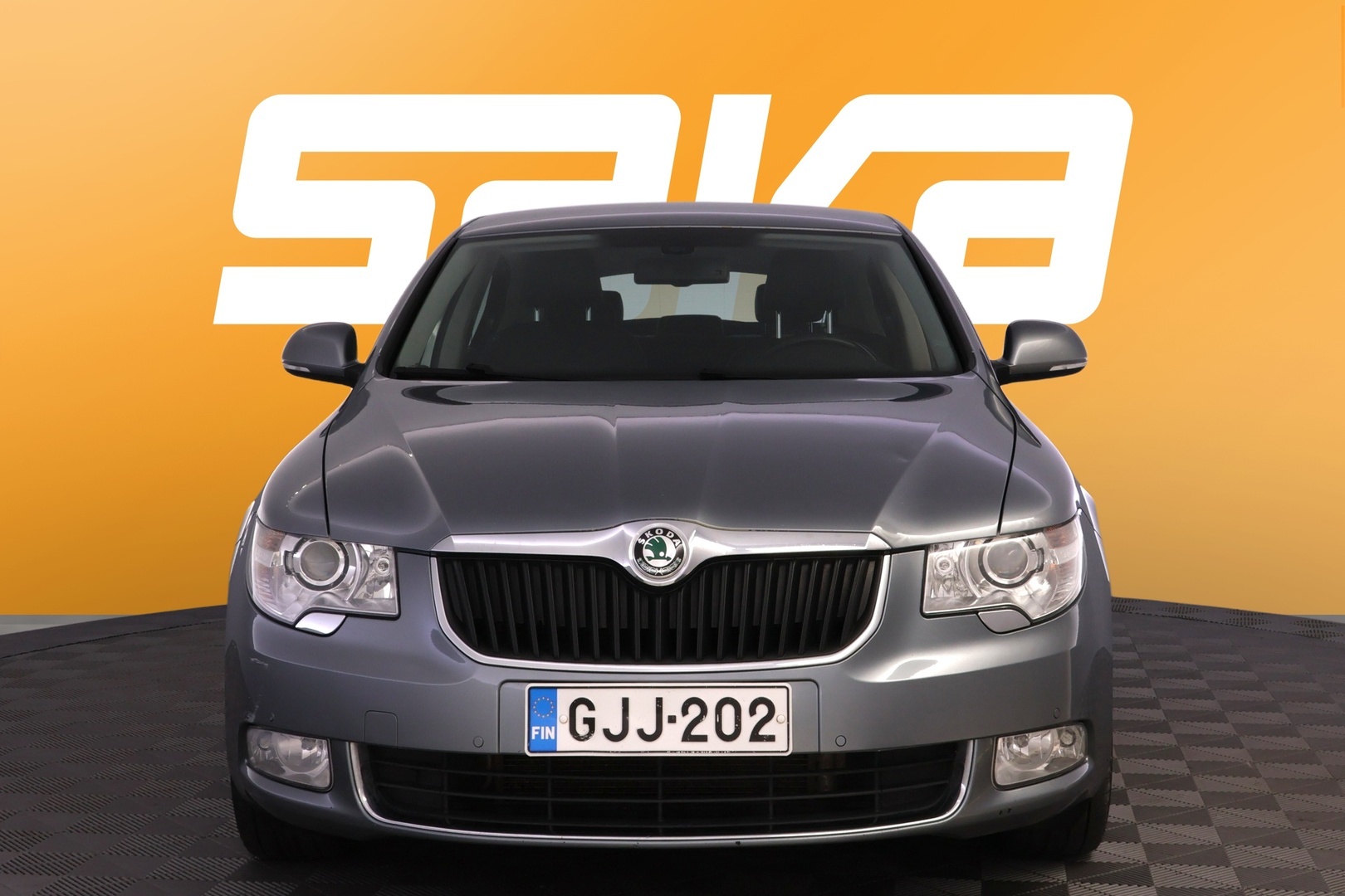 SKODA Superb 2011