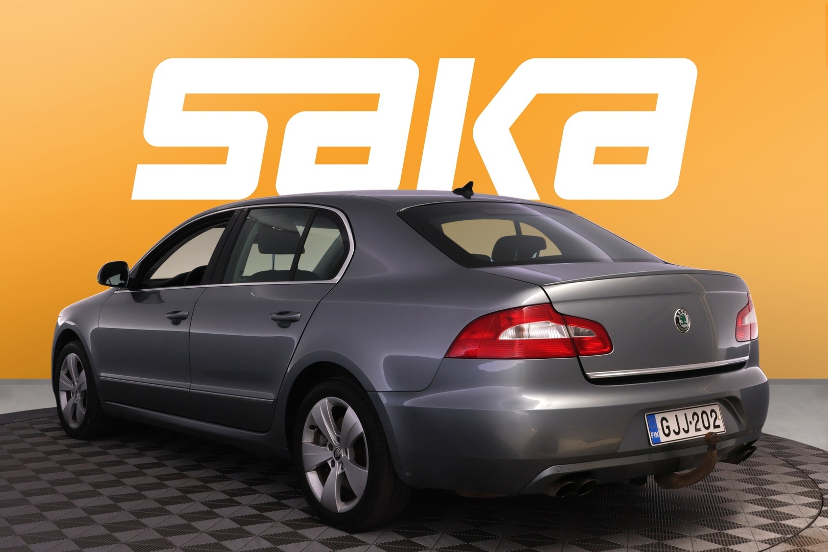SKODA Superb 2011