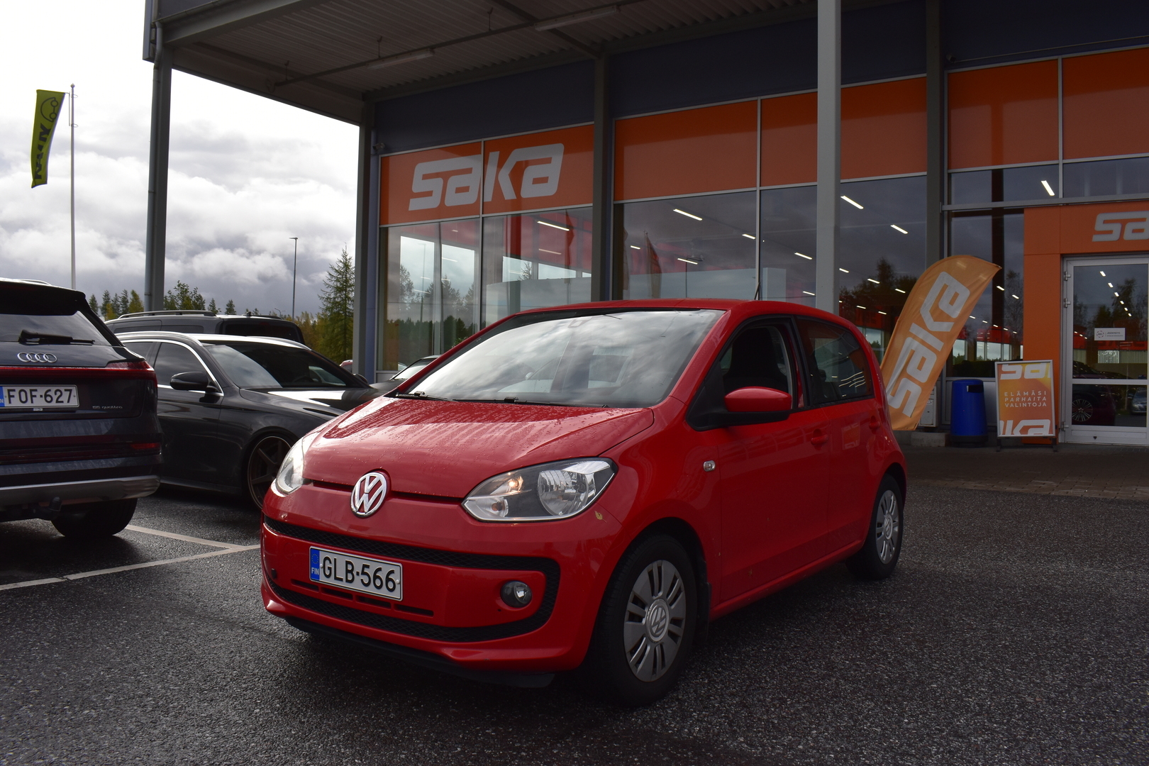 VOLKSWAGEN up! 2014