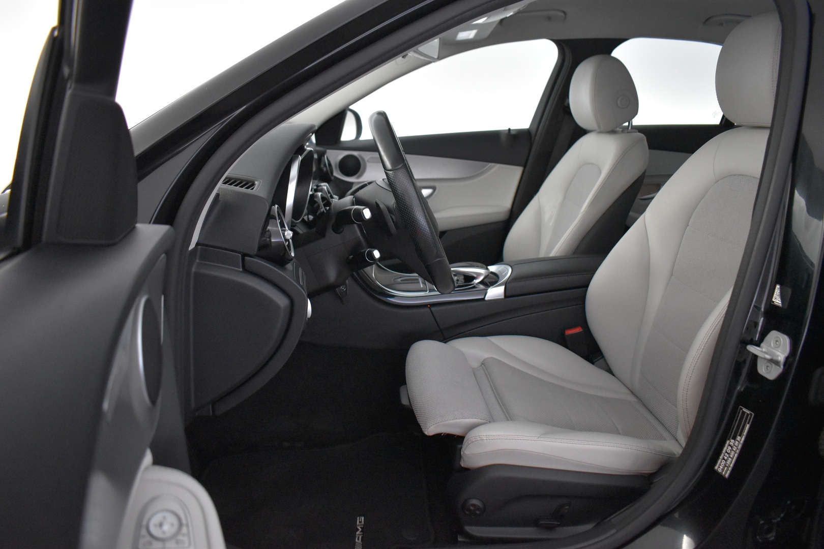 MERCEDES-BENZ C 2015