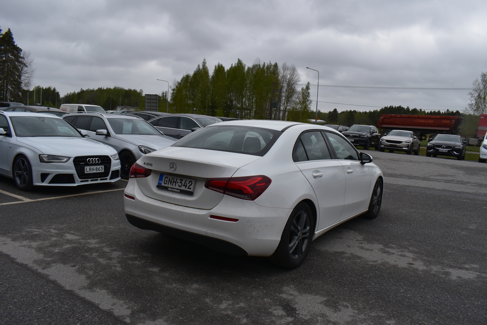 MERCEDES-BENZ A 2020