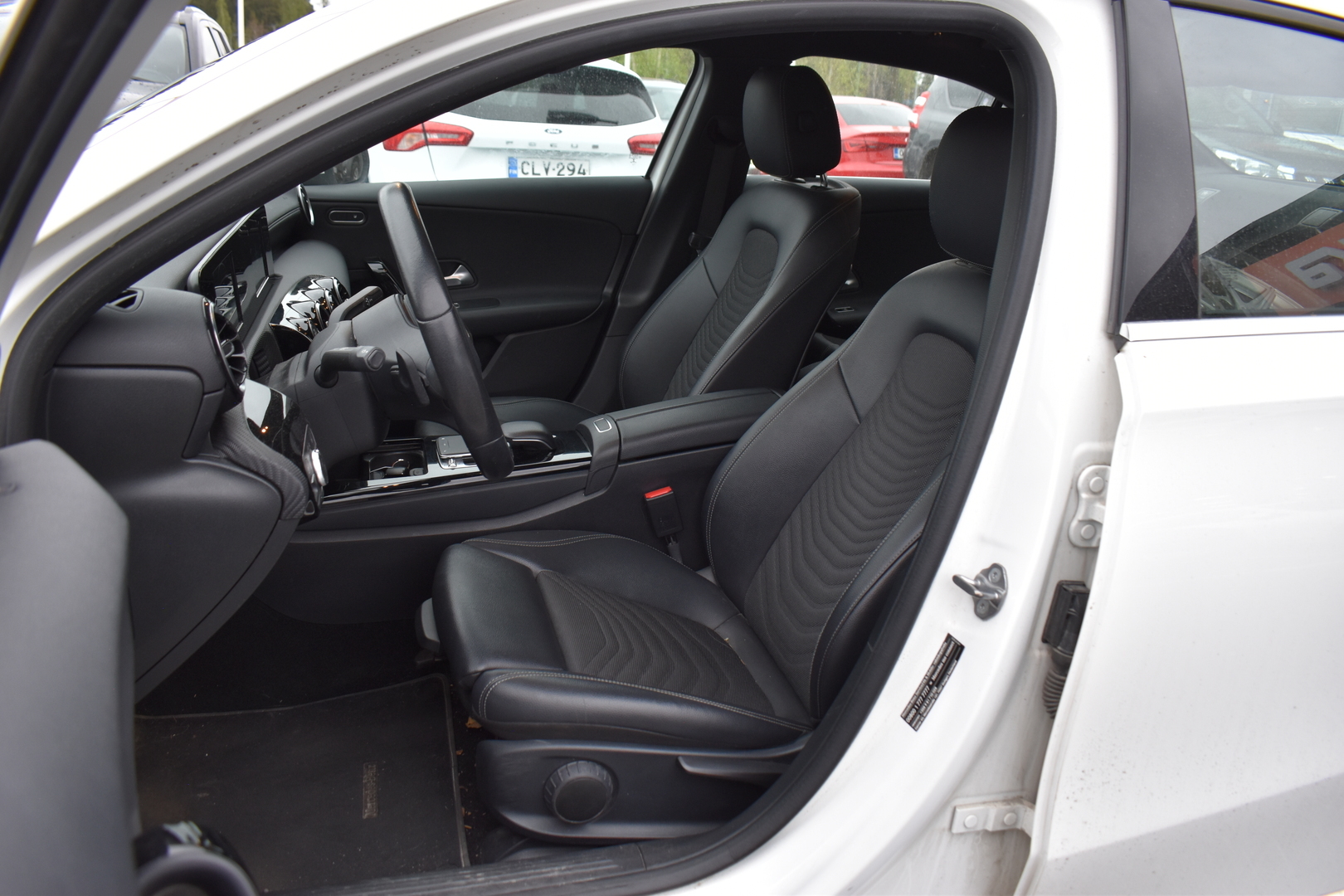 MERCEDES-BENZ A 2020
