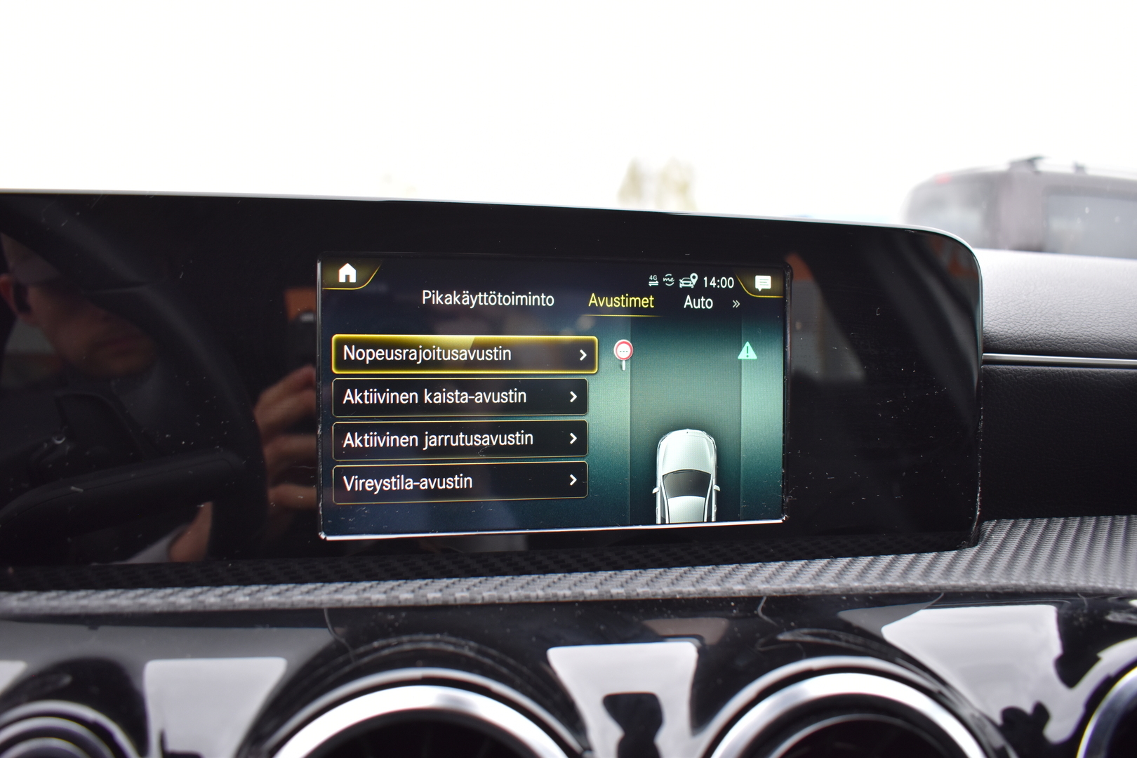 MERCEDES-BENZ A 2020