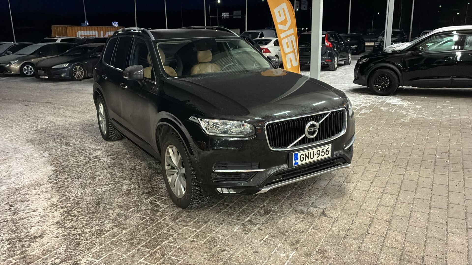 VOLVO XC90 2016