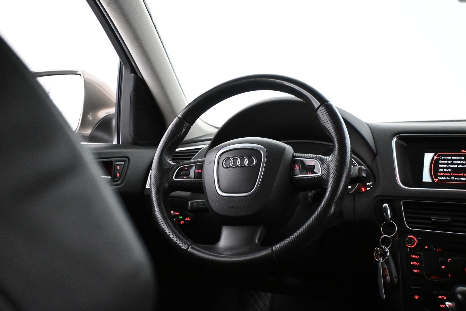 AUDI Q5 2011