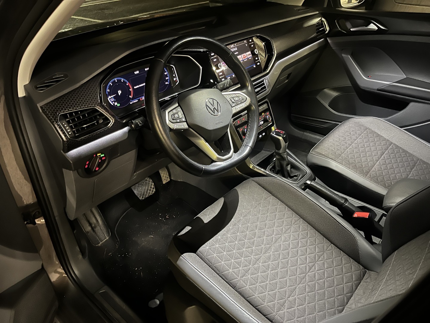 VOLKSWAGEN T-Cross 2021