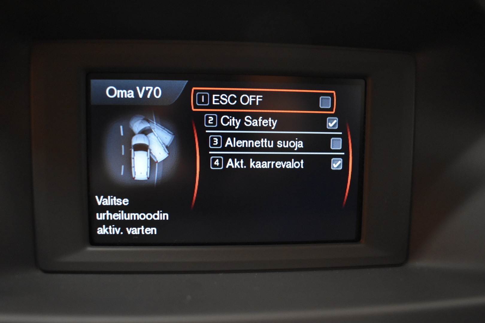 VOLVO V70 2014