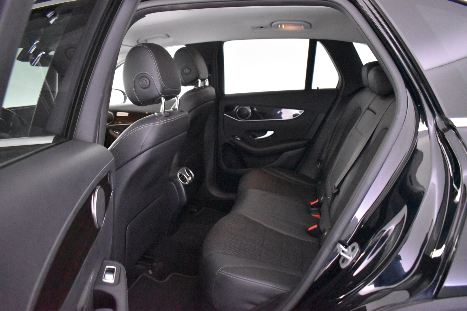 MERCEDES-BENZ GLC 2022