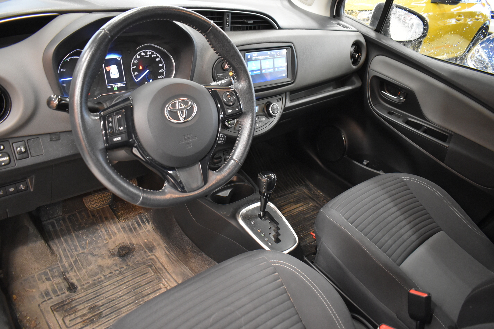 TOYOTA Yaris 2020