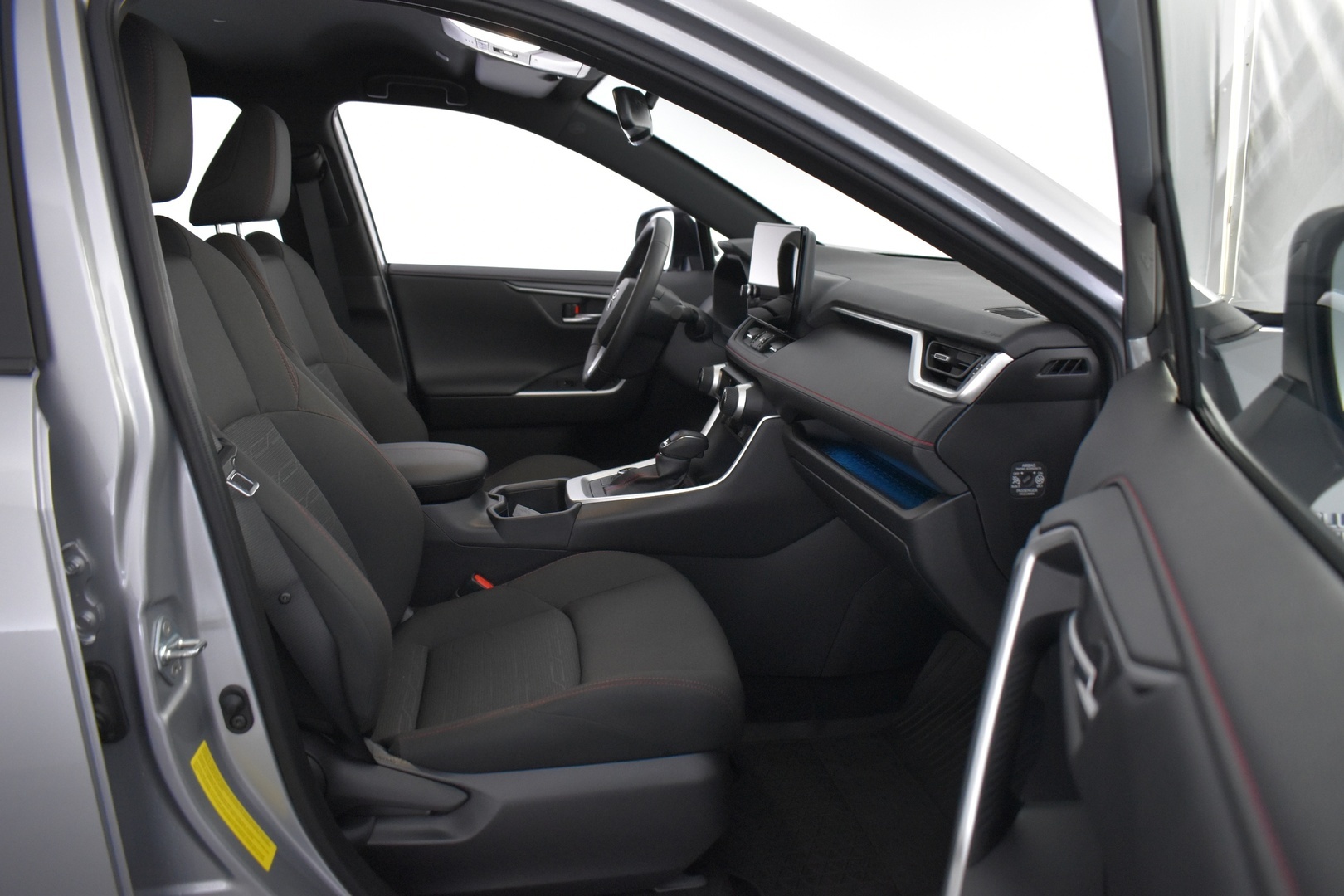 TOYOTA RAV4 Plug-in 2025