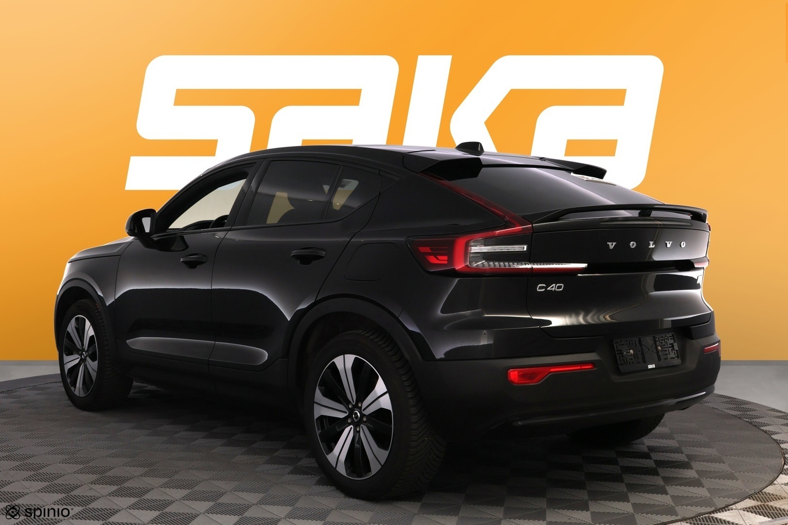 VOLVO C40 2022