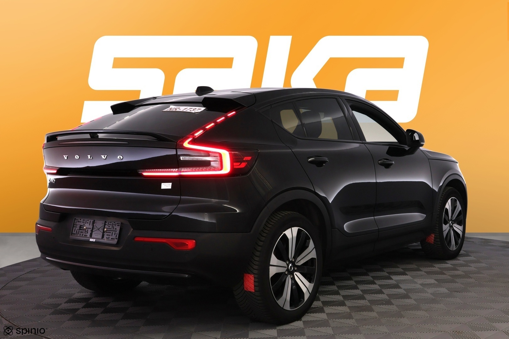 VOLVO C40 2022