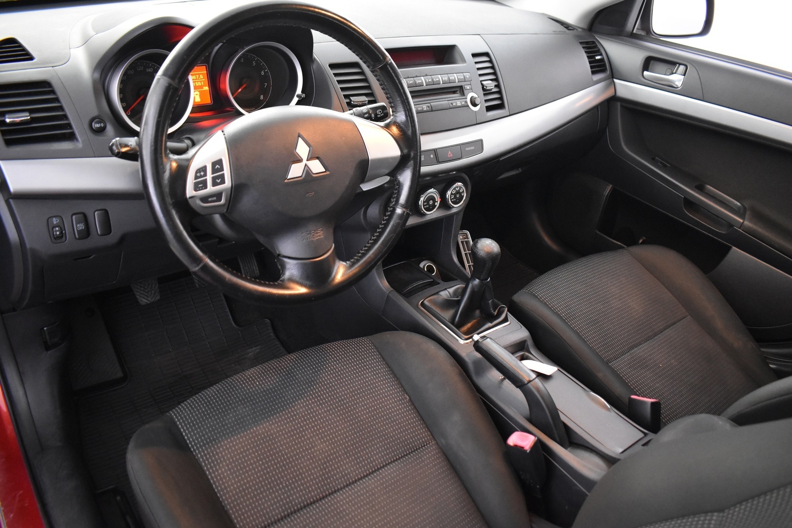 MITSUBISHI Lancer 2010