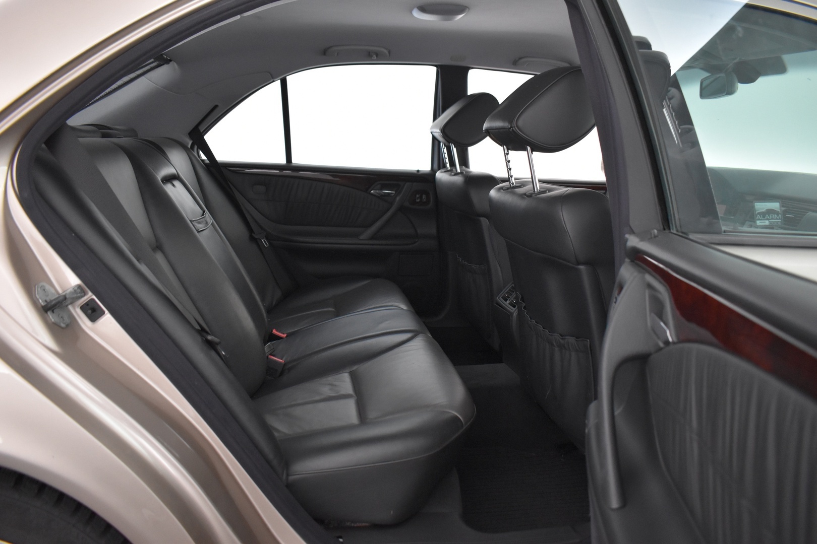 MERCEDES-BENZ E 1999