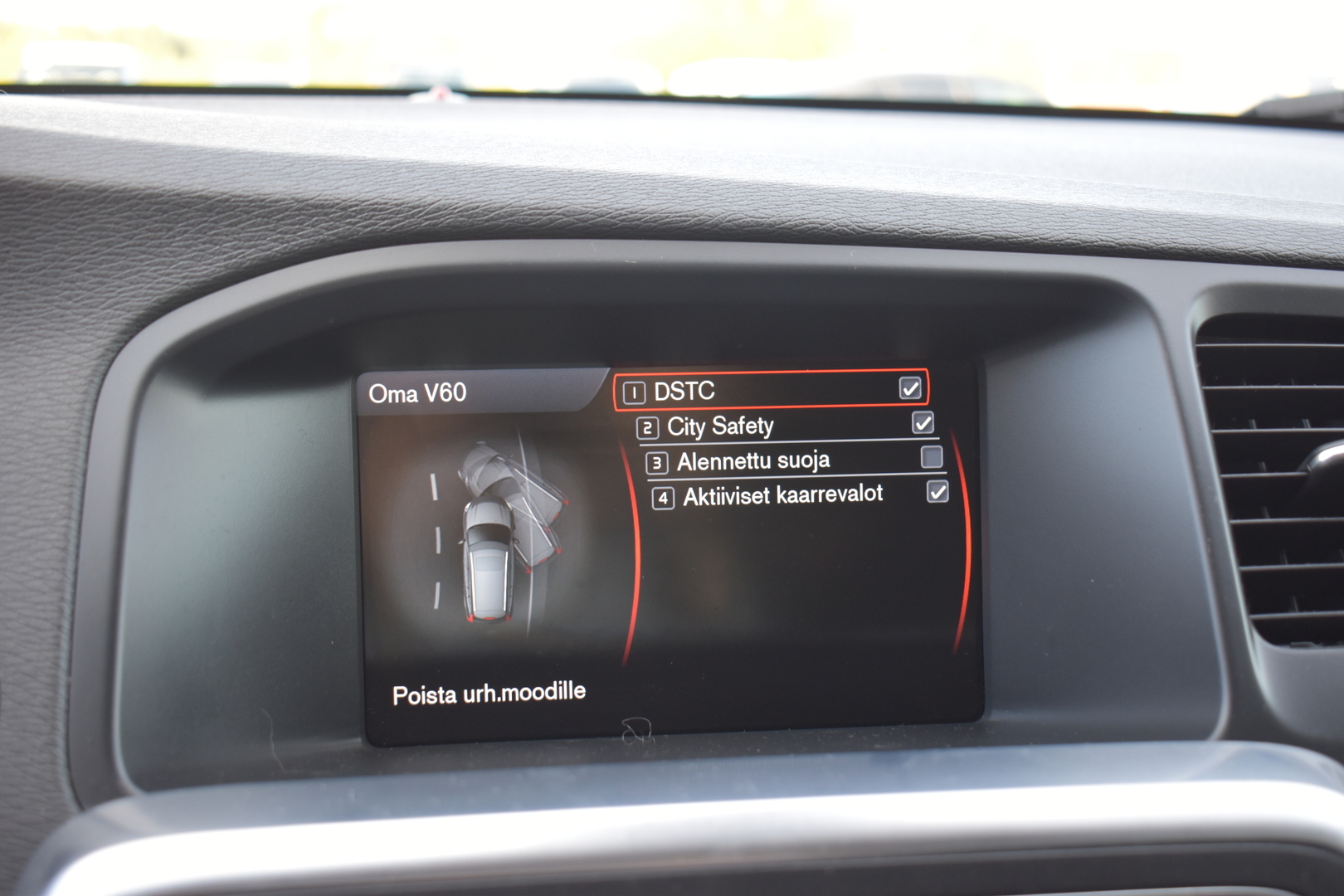 VOLVO V60 2013