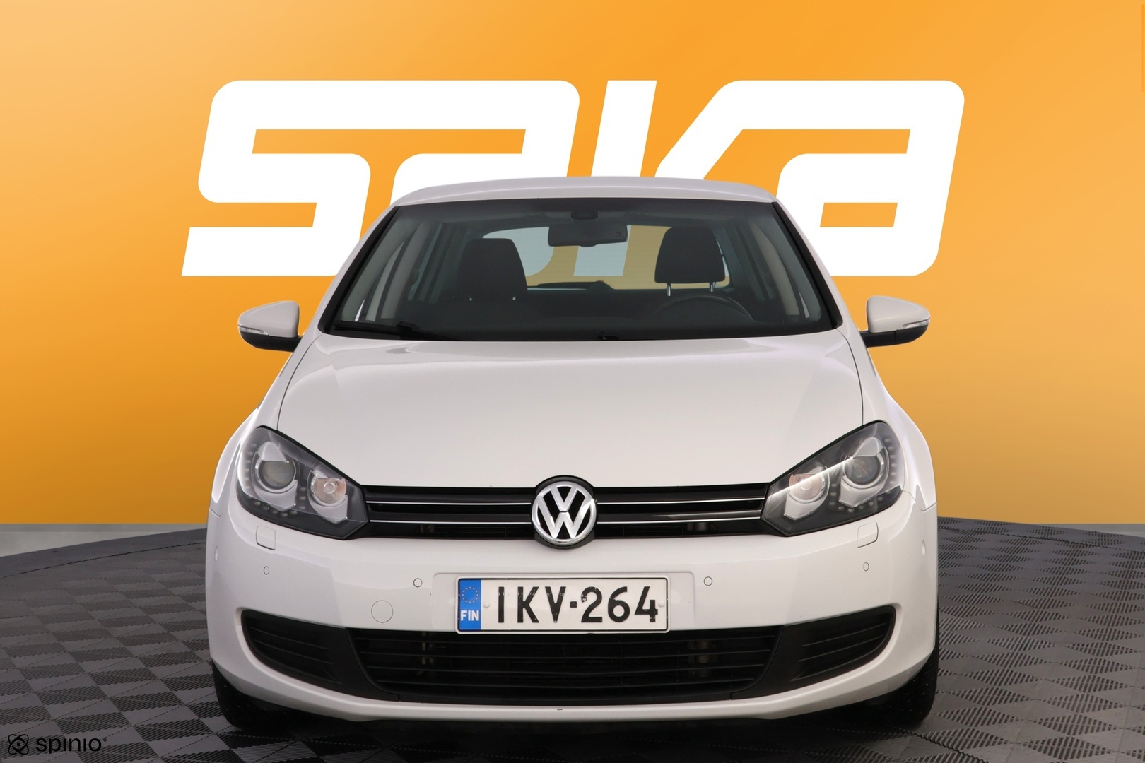 VOLKSWAGEN Golf 2013