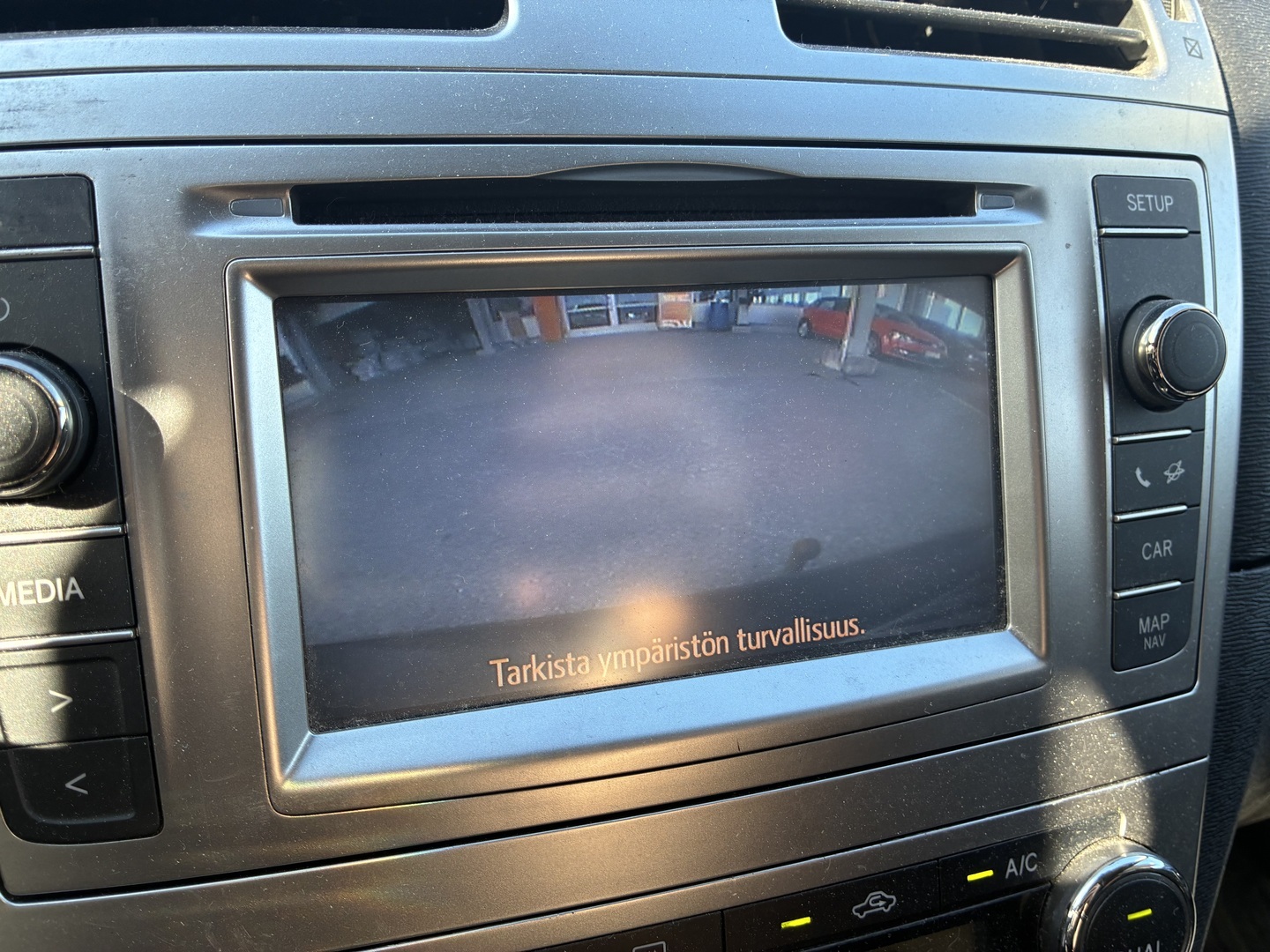 TOYOTA Avensis 2014