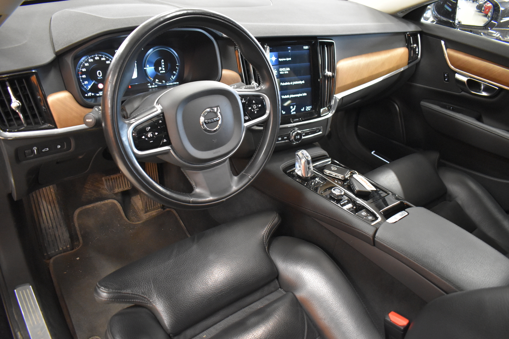 VOLVO S90 2018