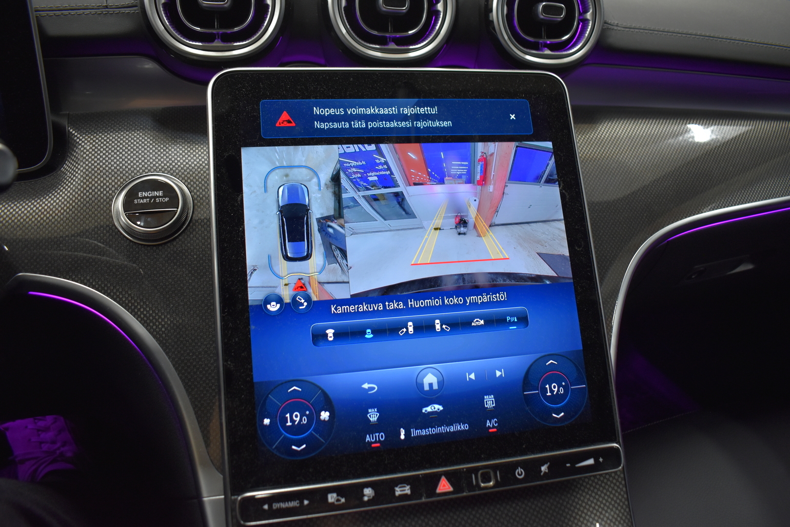 MERCEDES-BENZ C 2025