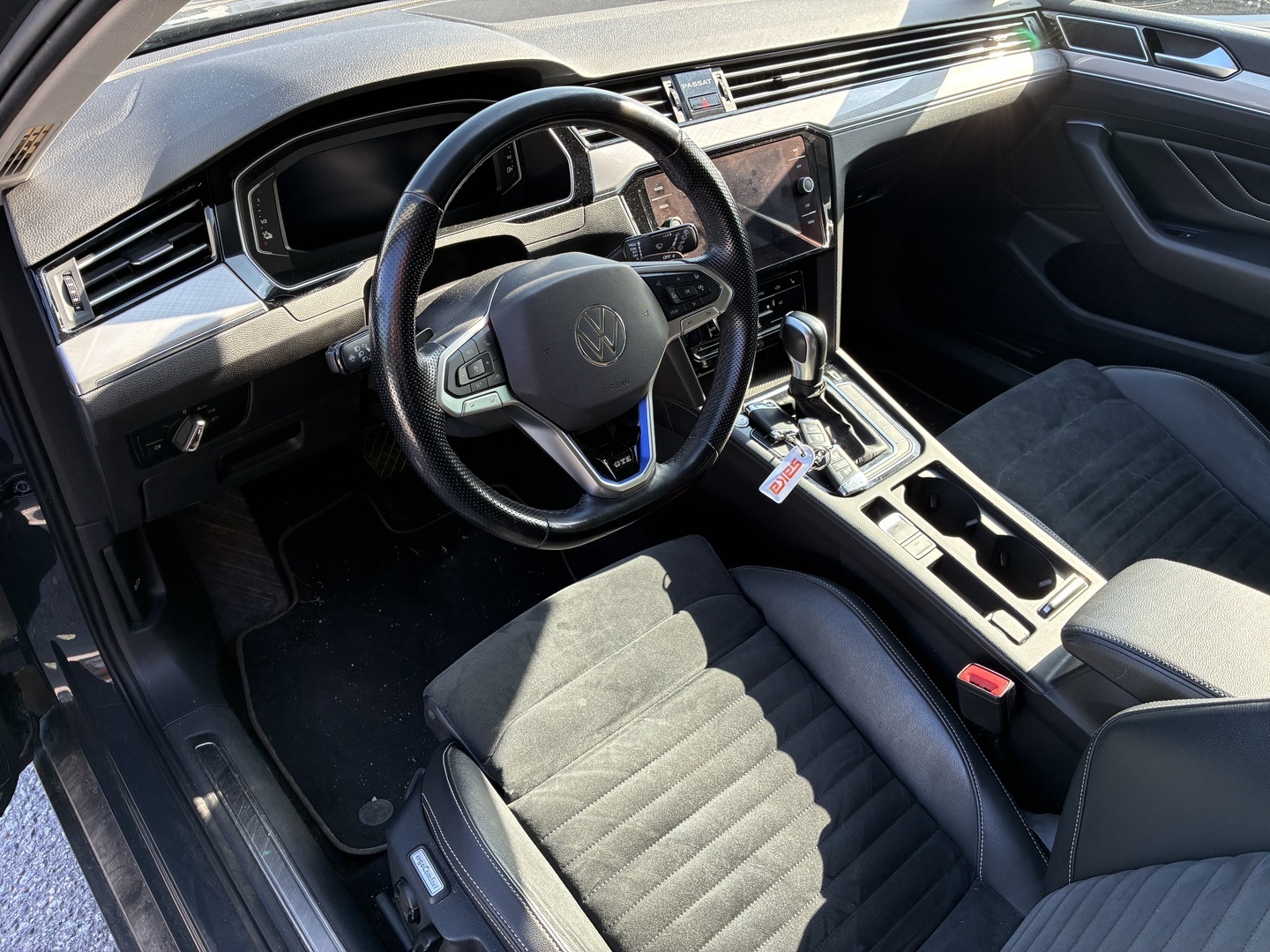 VOLKSWAGEN Passat 2021