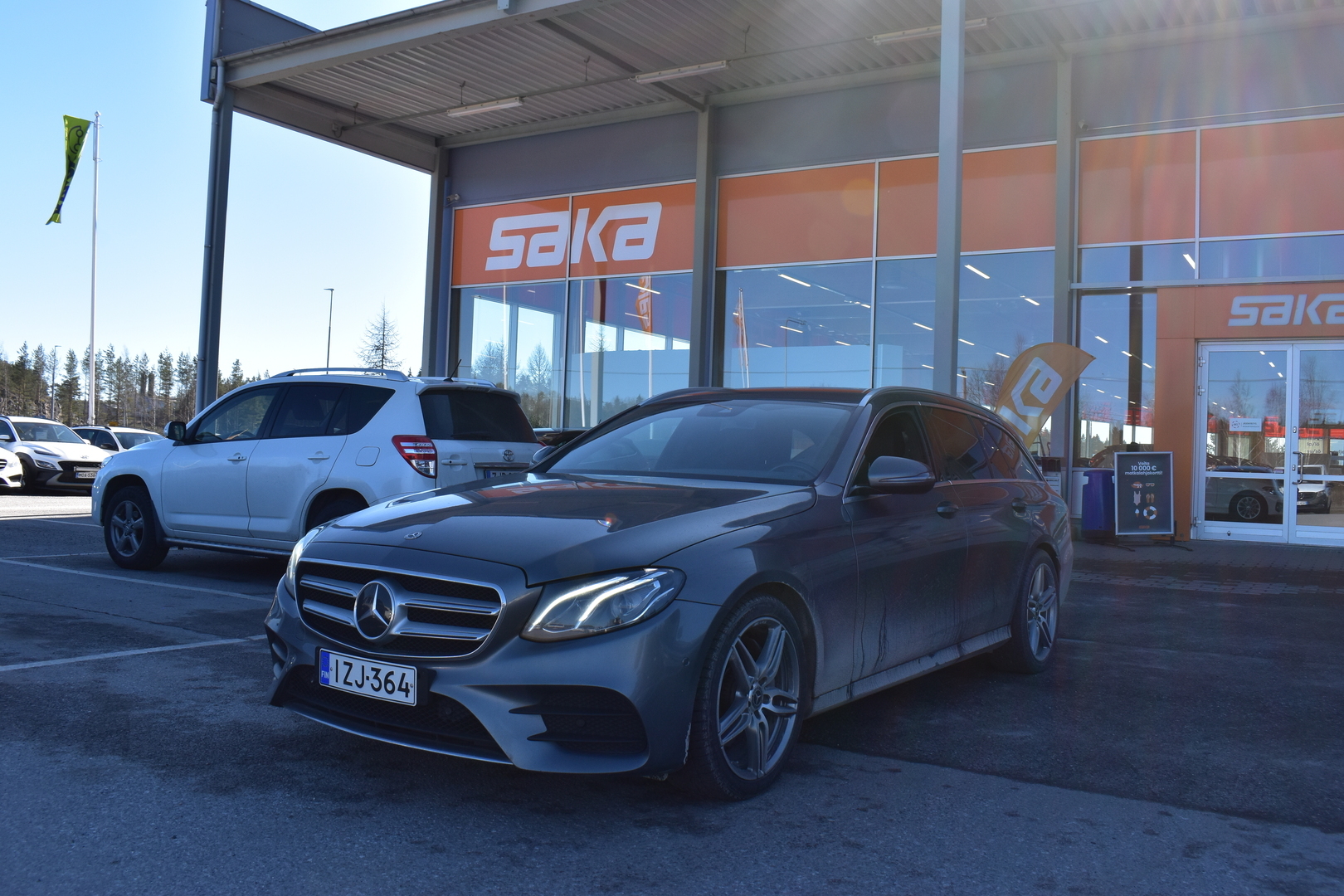 MERCEDES-BENZ E 2017