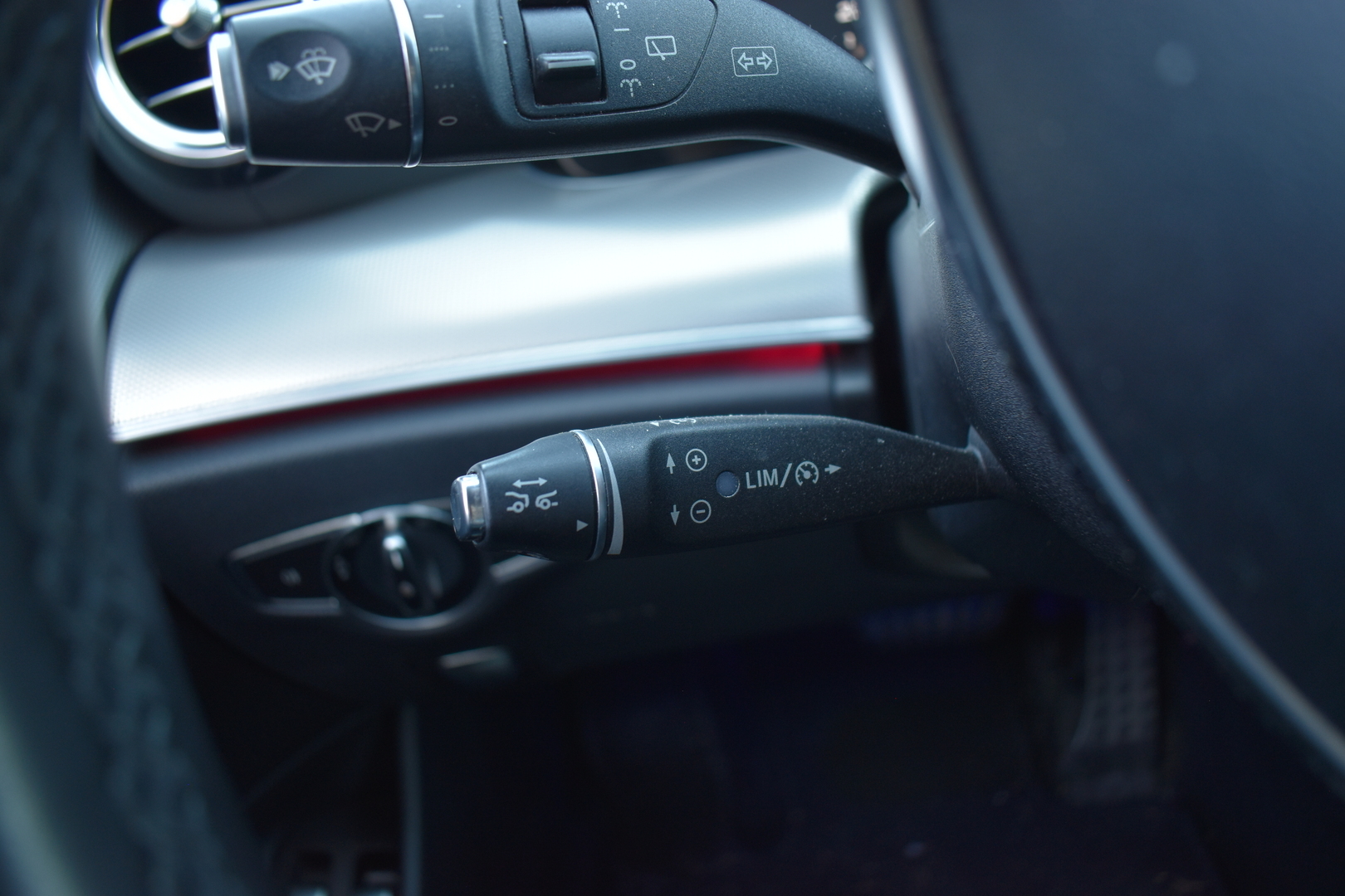 MERCEDES-BENZ E 2017