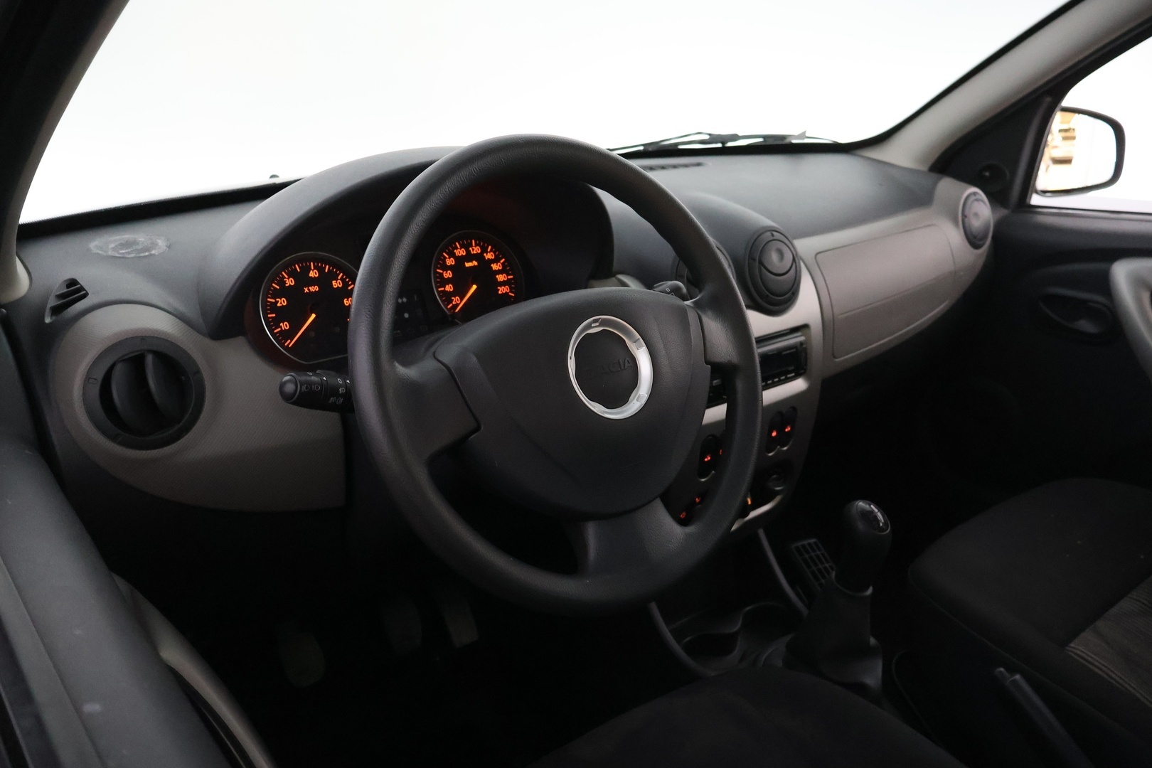 DACIA Sandero 2013