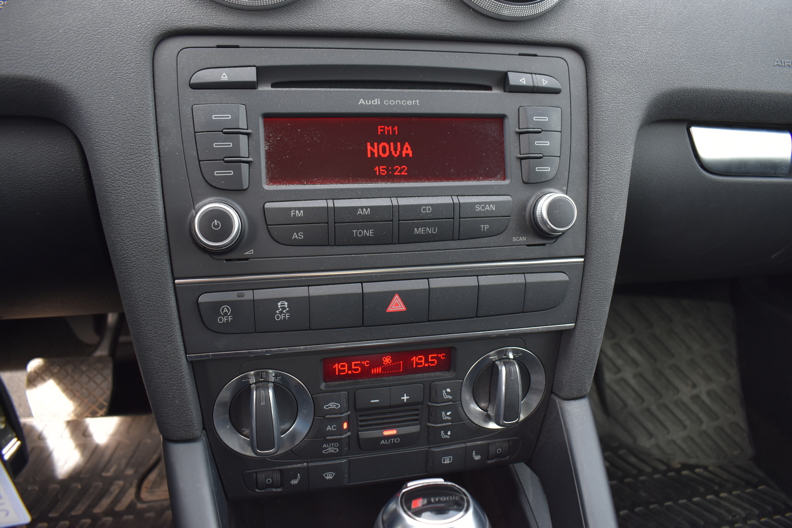AUDI A3 2011