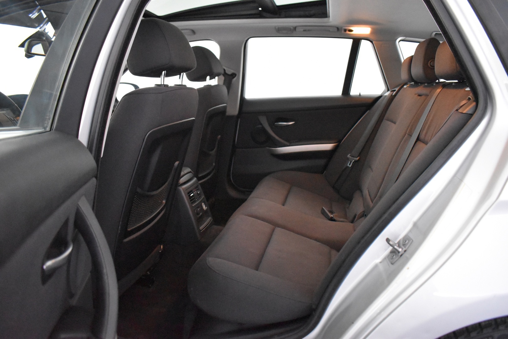 BMW 320 2009