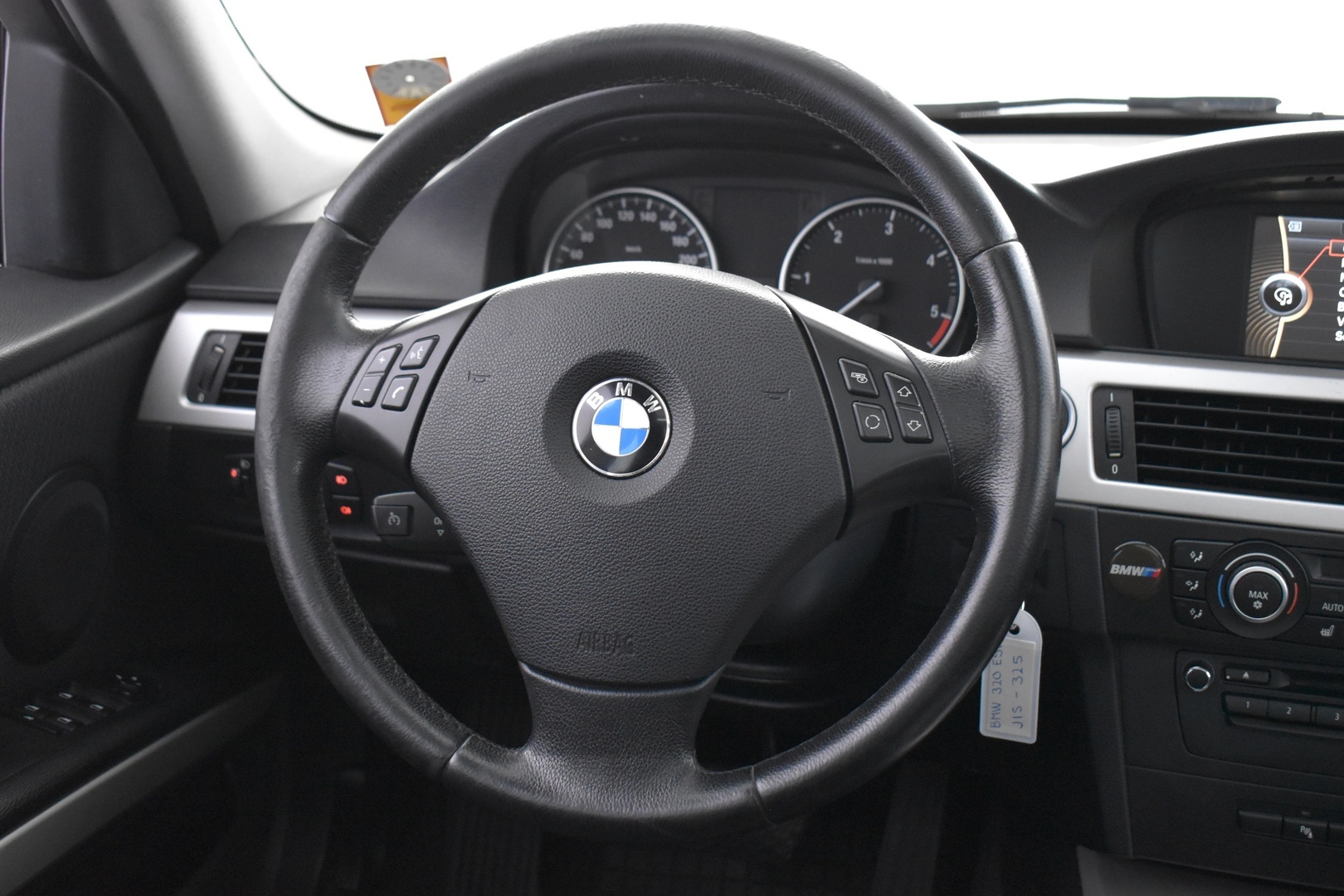BMW 320 2009