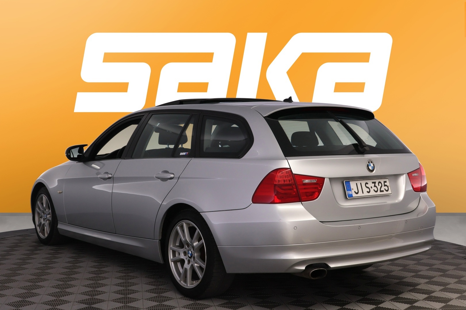 BMW 320 2009