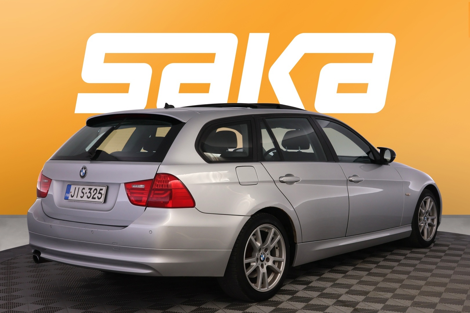 BMW 320 2009
