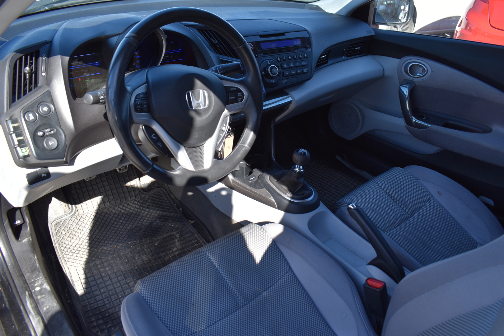 HONDA CR-Z 2011