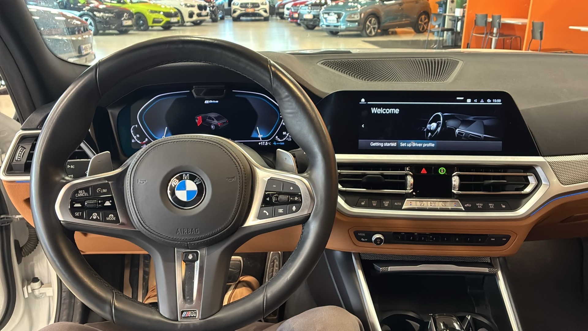 BMW 330 2020