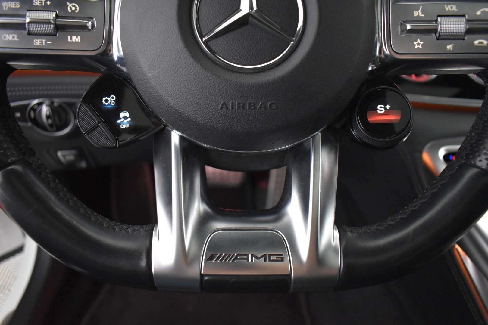 MERCEDES-BENZ AMG GT 43 2019