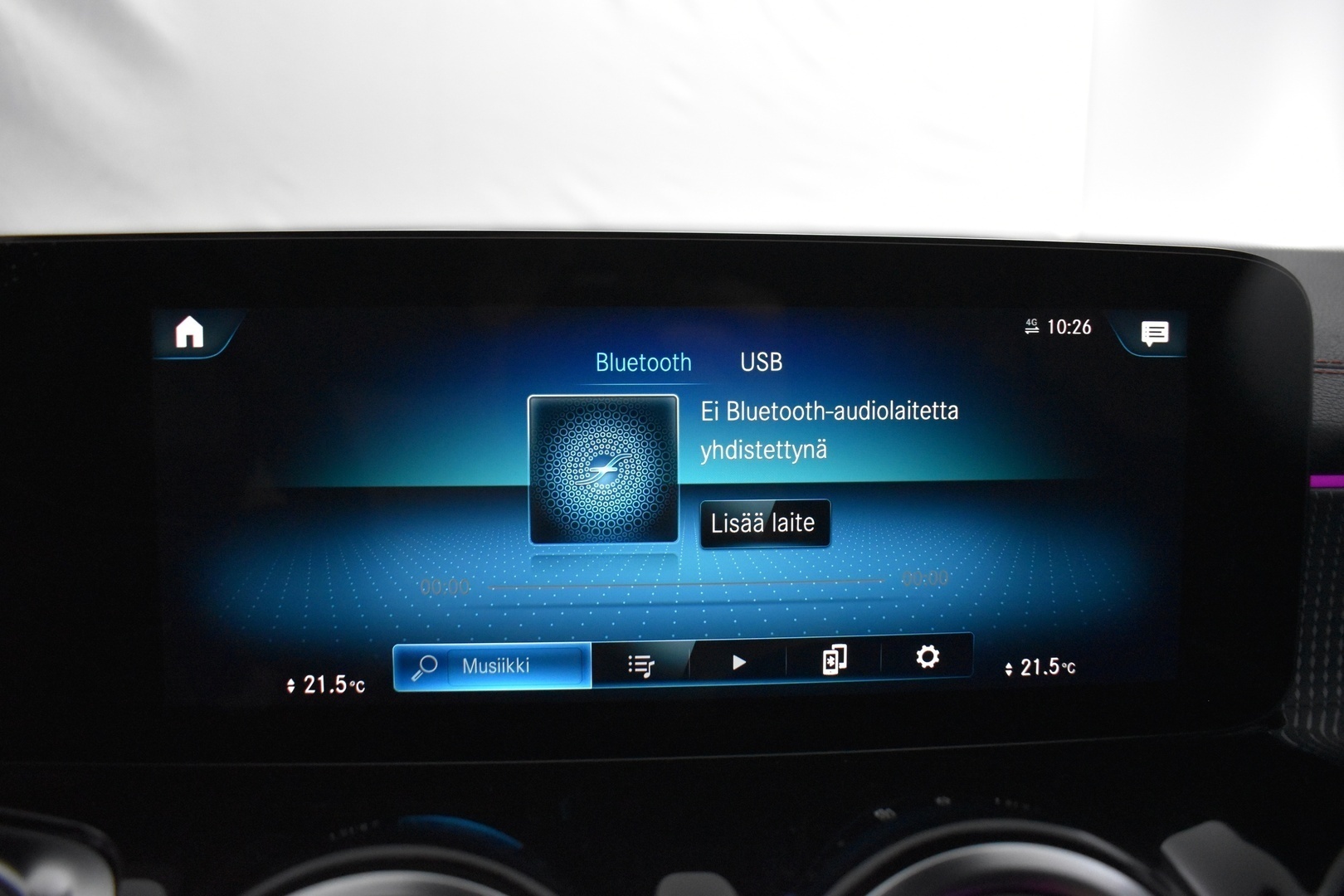 MERCEDES-BENZ EQB 2023