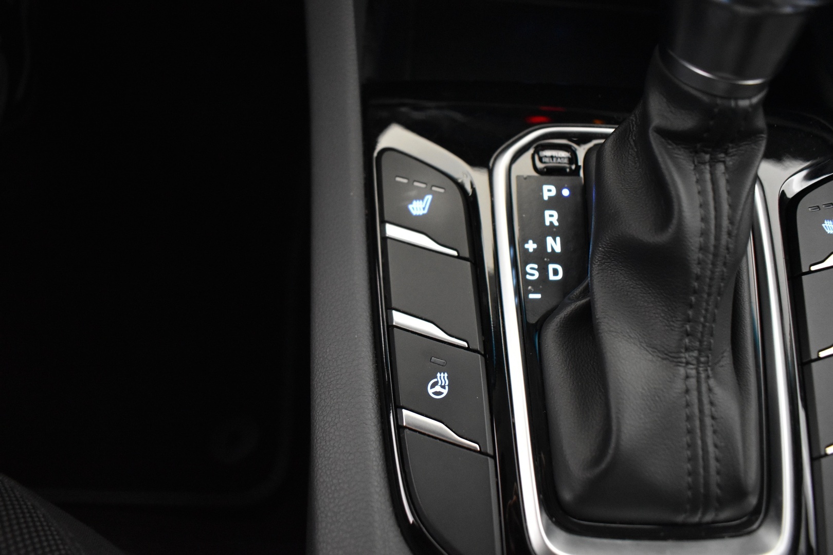 HYUNDAI IONIQ hybrid 2017